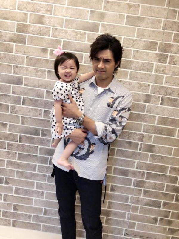 賀軍翔，自然懷抱中的心靈尋覓與喜悅