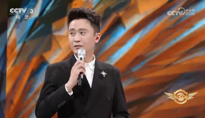 黃金100秒最新一期科技新品亮相，展現(xiàn)未來生活新篇章驚艷瞬間